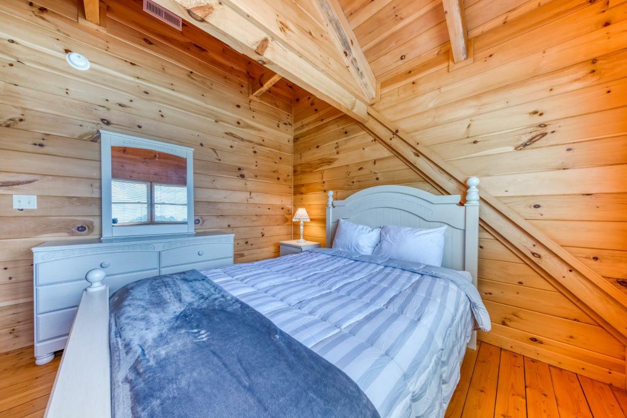 Majestic Lakefront Lodge Sevierville Eksteriør billede