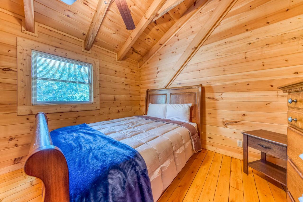 Majestic Lakefront Lodge Sevierville Eksteriør billede