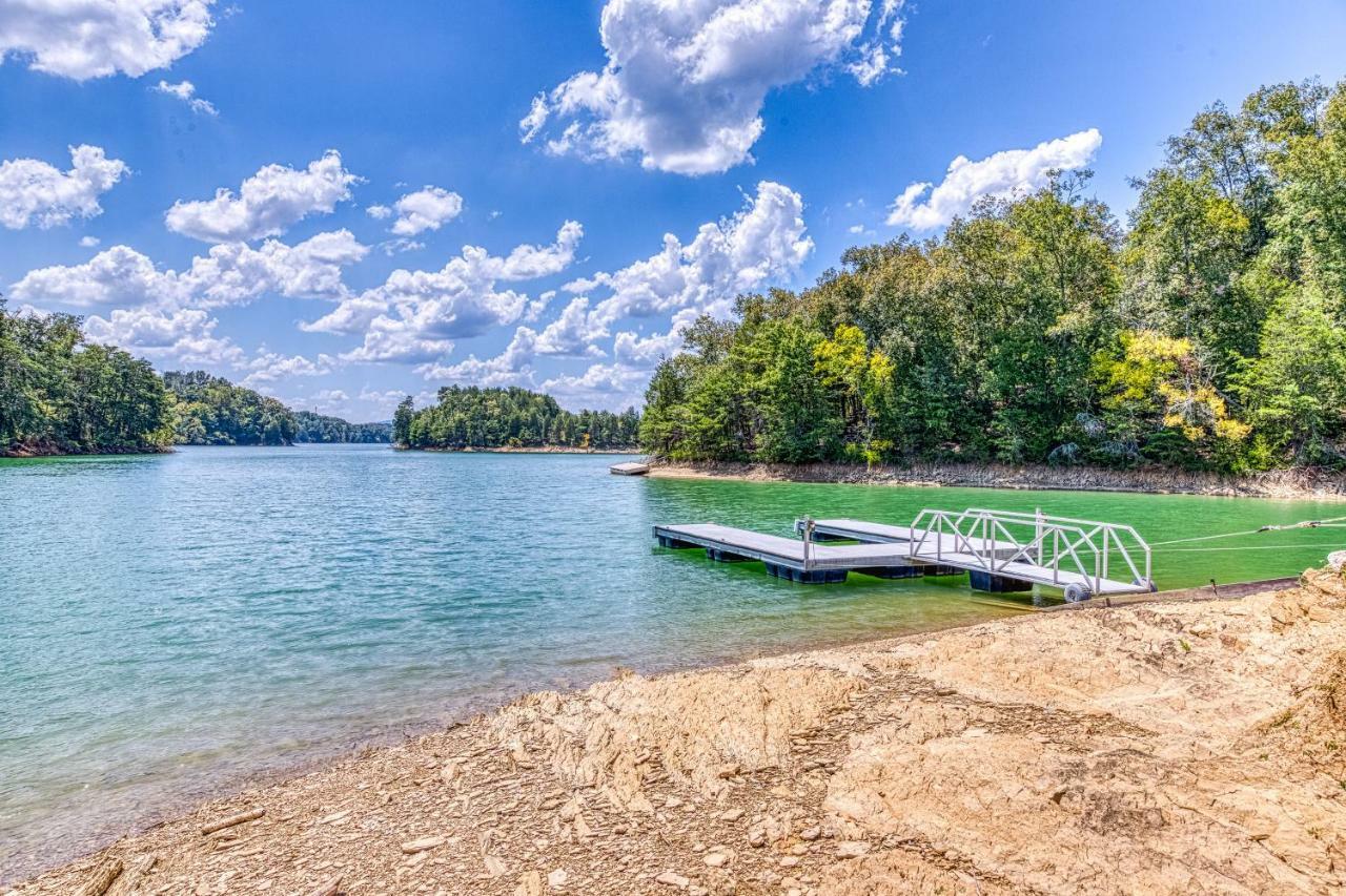 Majestic Lakefront Lodge Sevierville Eksteriør billede