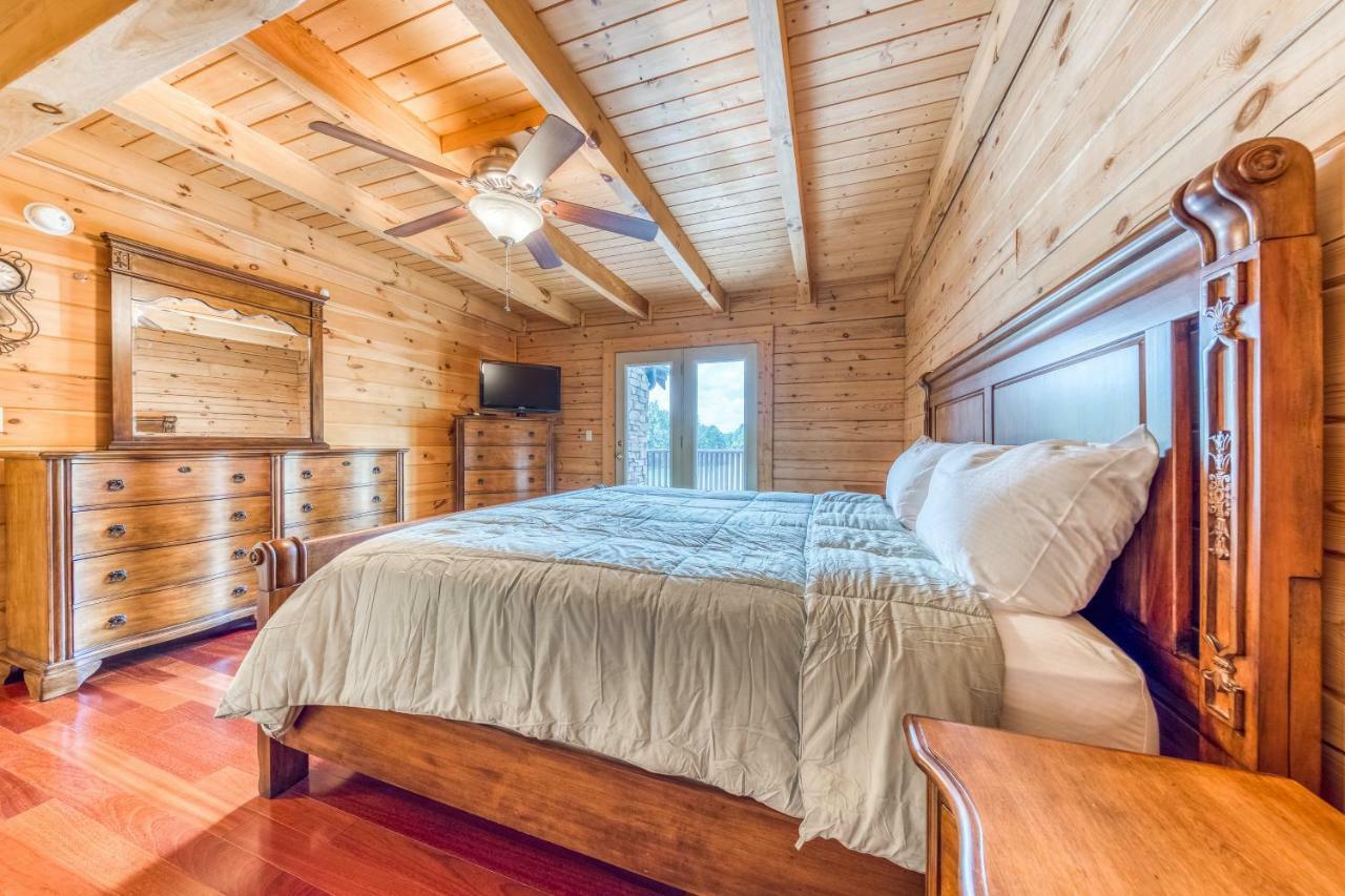 Majestic Lakefront Lodge Sevierville Eksteriør billede