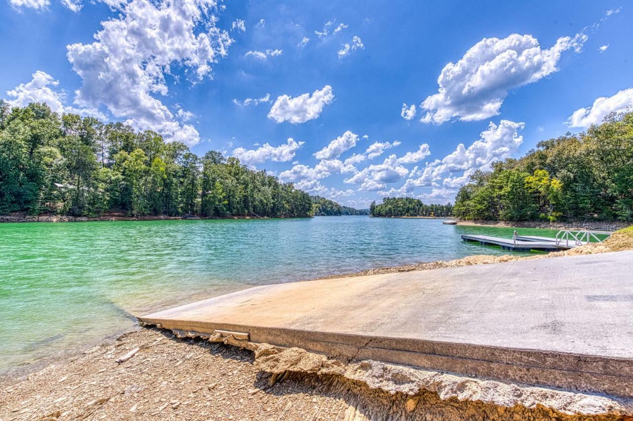 Majestic Lakefront Lodge Sevierville Eksteriør billede